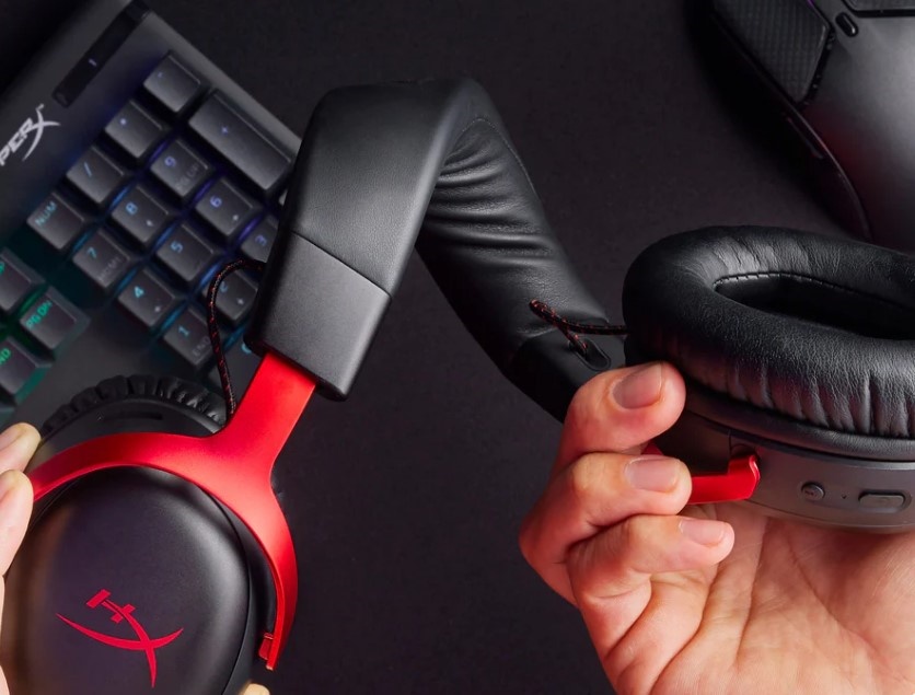 HyperX Cloud III Wireless 140923 05